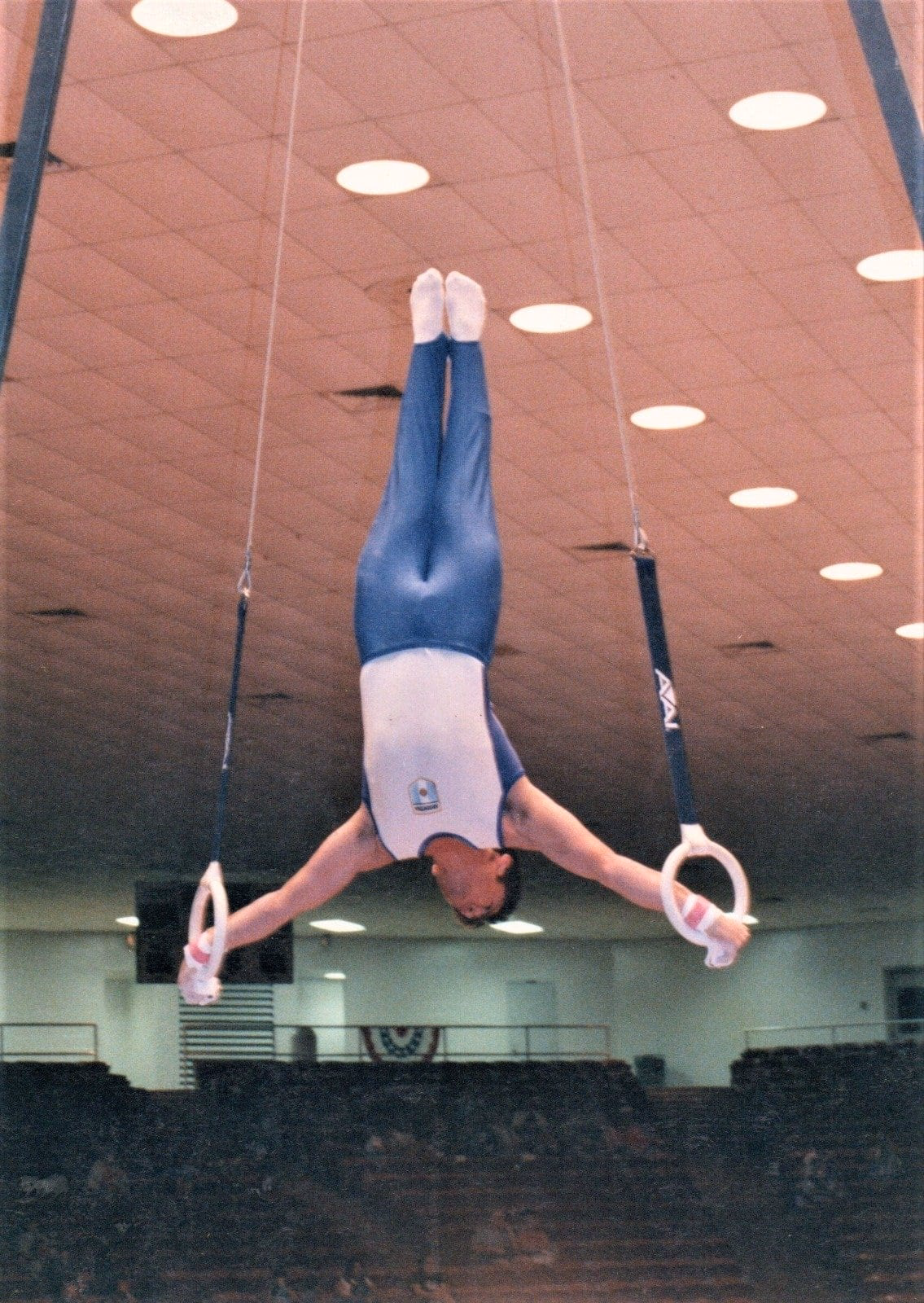 Martín Barrionuevo en las anillas durante el Panamericano de Houston
